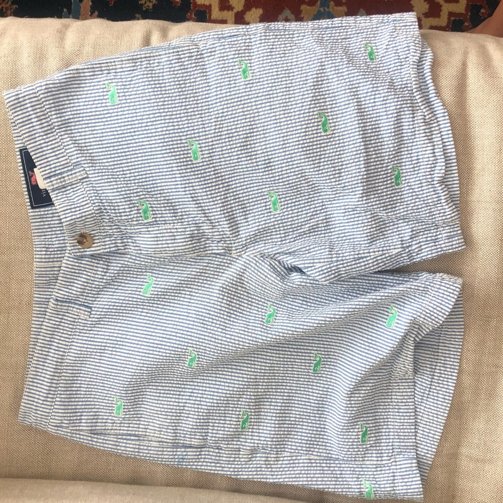 4 vineyard vines shorts $40 sz 32 great conditions - Picture 3 of 8